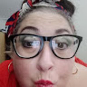 Meet your Posher, Dannielle